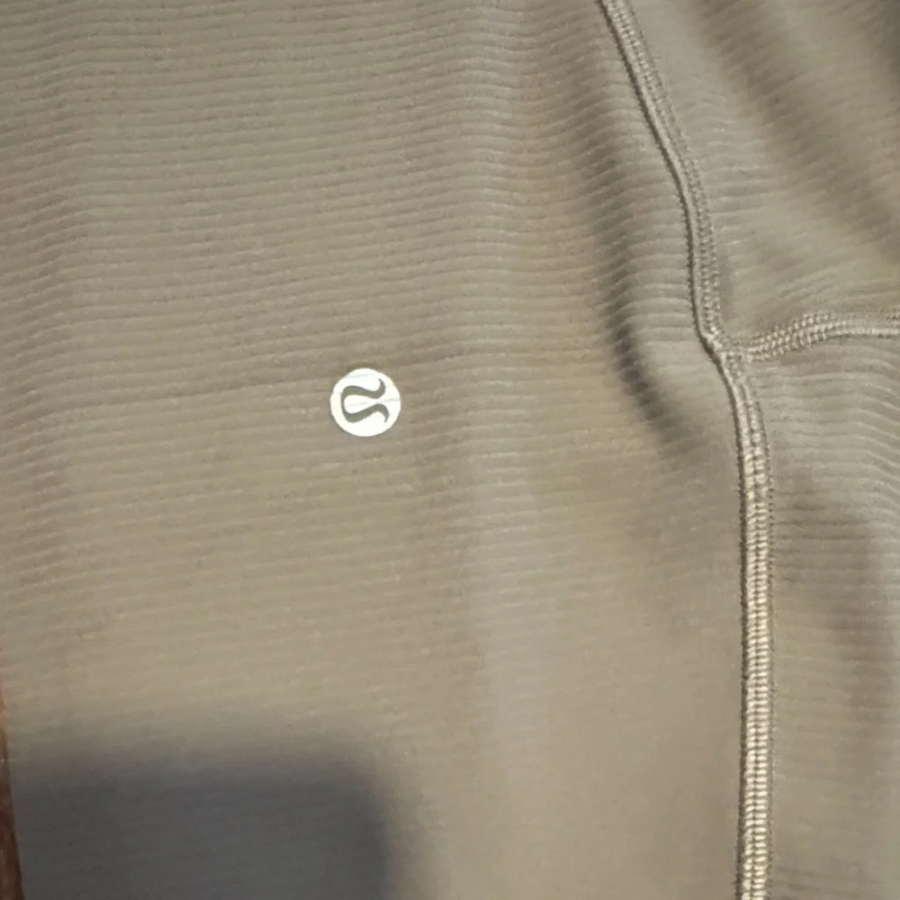 lululemon athletica ribbed leggings - Picture 2 of 5
